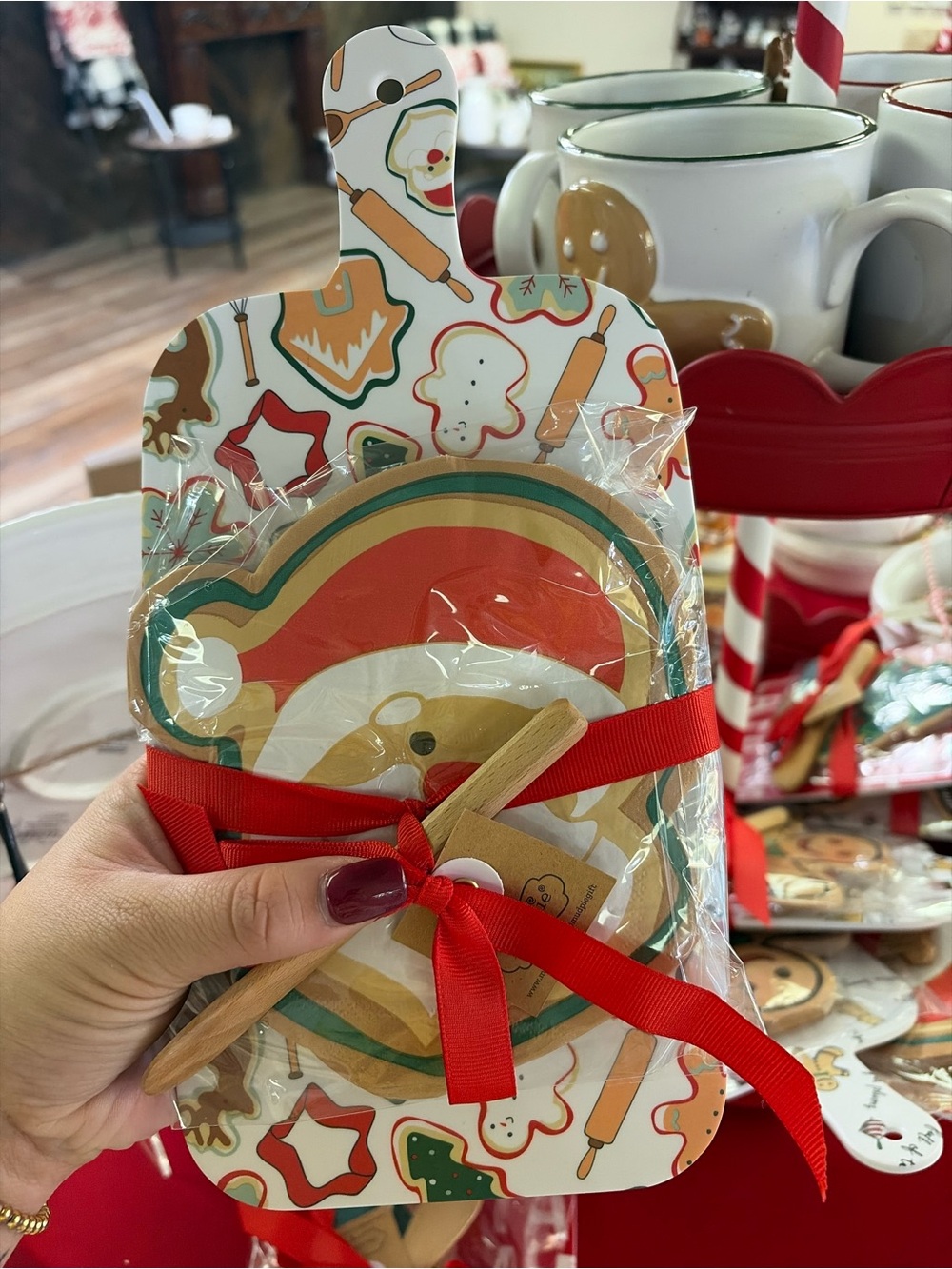 Mud Pie Gingerbread Cookie Serving Board Set with Red Ribbon